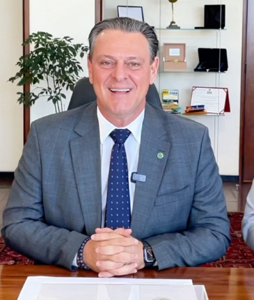 Ministério da Agricultura fará entrega de maquinas agricolas