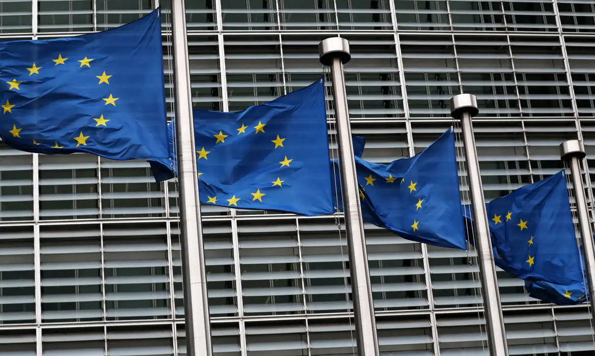 União Europeia vota hoje possível adiamento da lei antidesmatamento