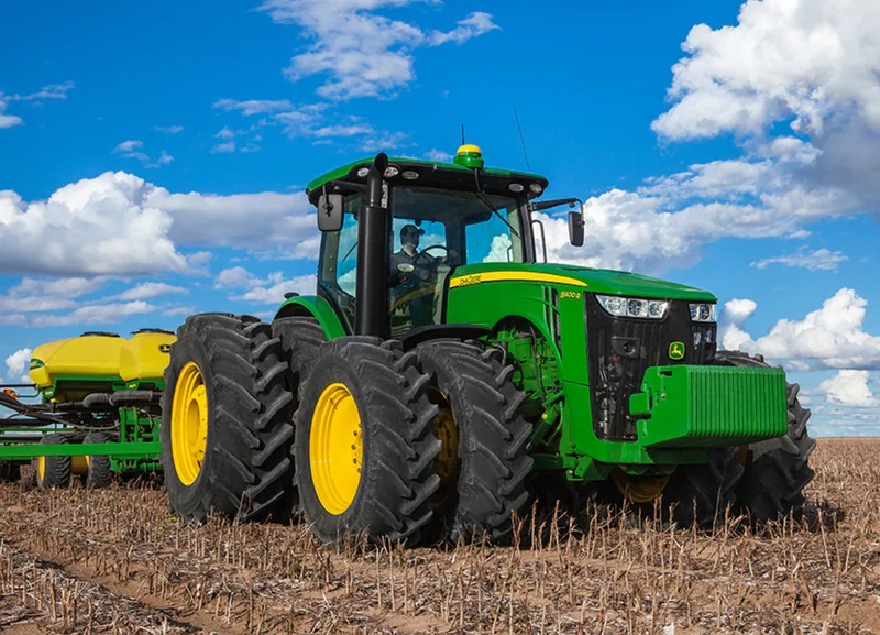 Mills investe R$ 80 milhões em tratores John Deere