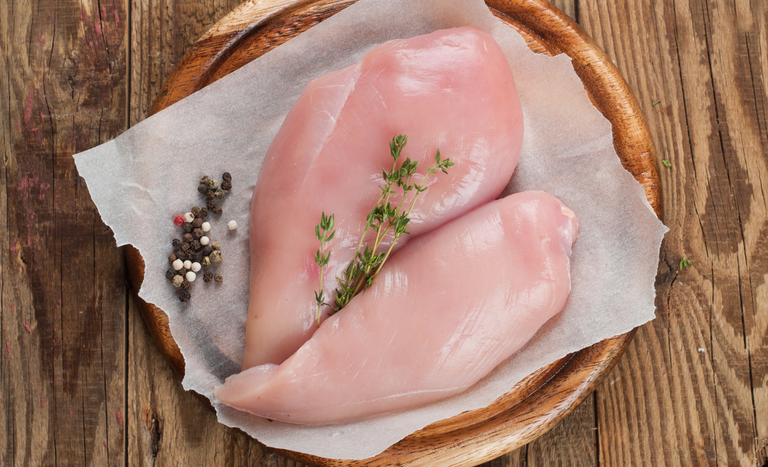 Quatro países retiram restrições à exportação da carne de aves brasileira