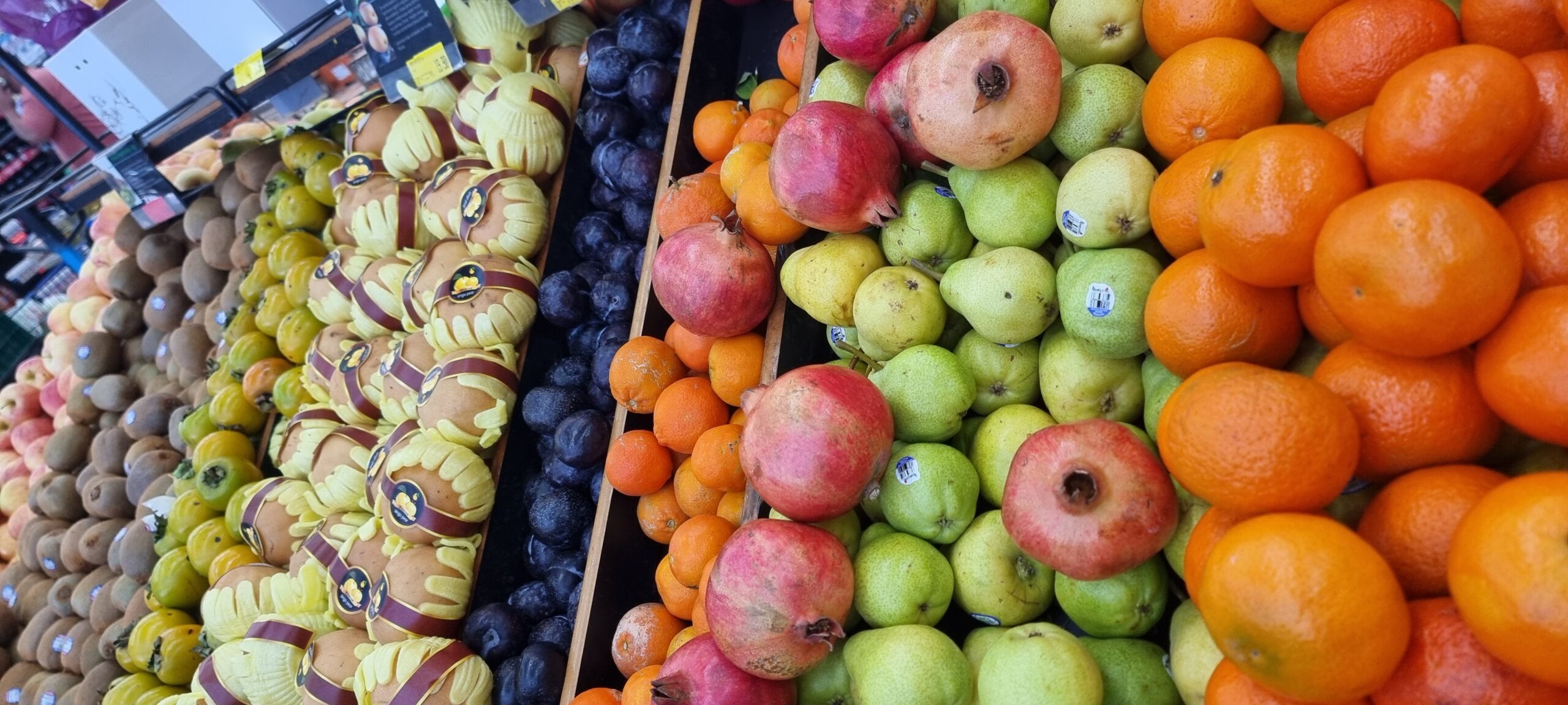Conheça as frutas mais caras do Brasil