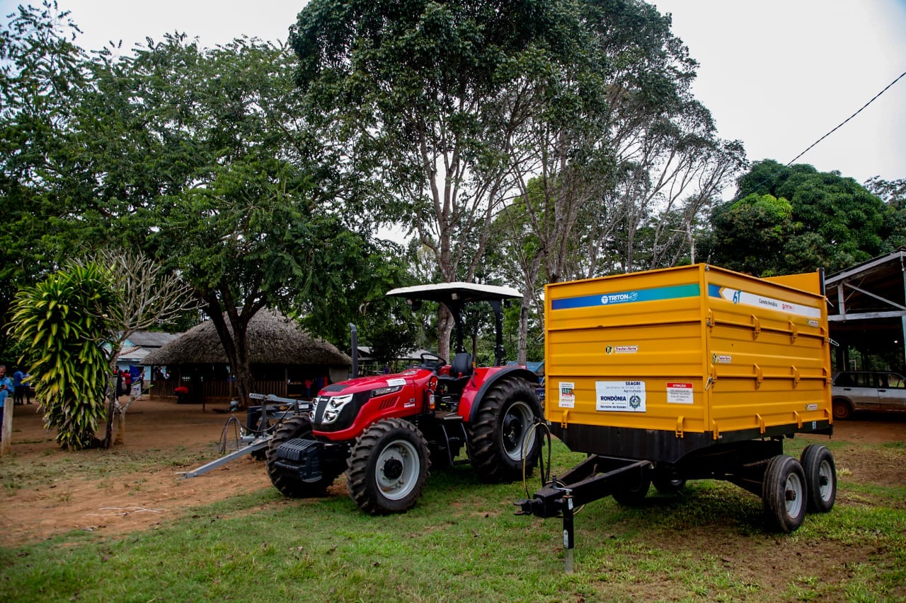 Entrega de equipamentos agrícolas fortalece produção indígena