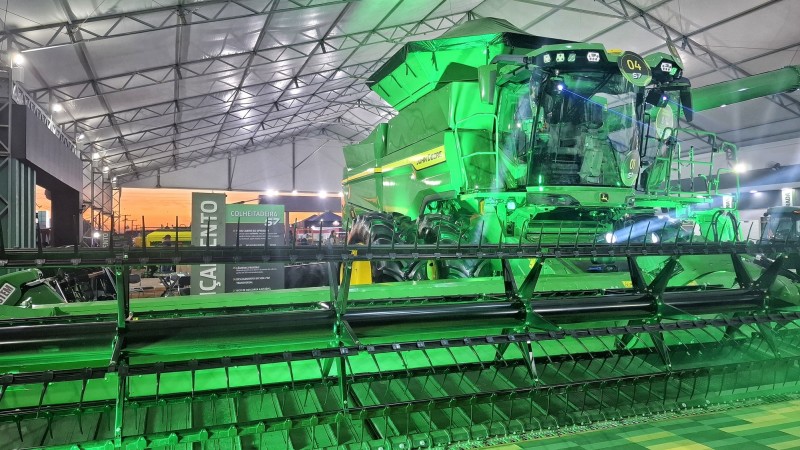 Máquinas agrícolas na Expointer destacam tecnologia e inovação