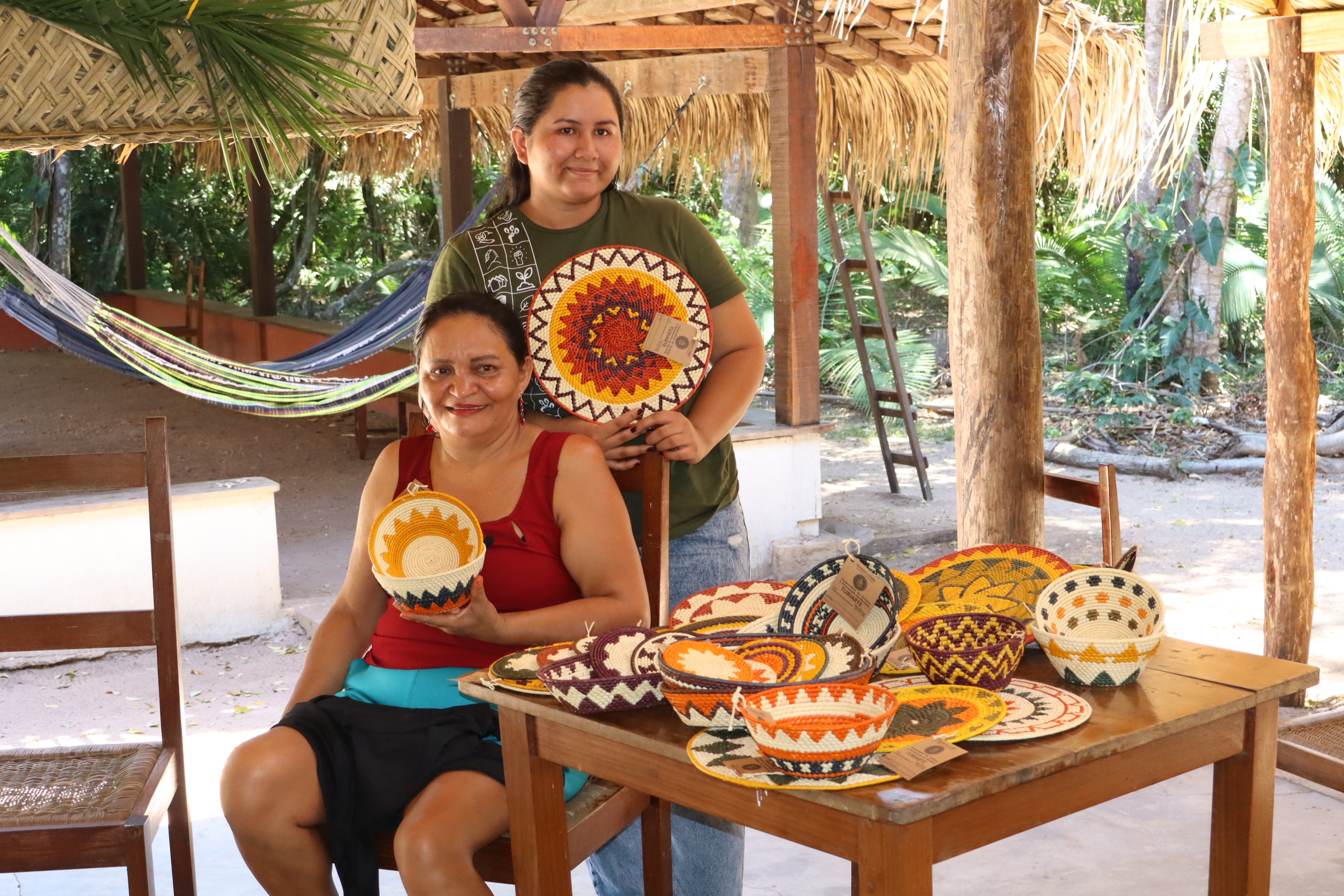 Cooperativa fortalece mulheres e cultura amazônica