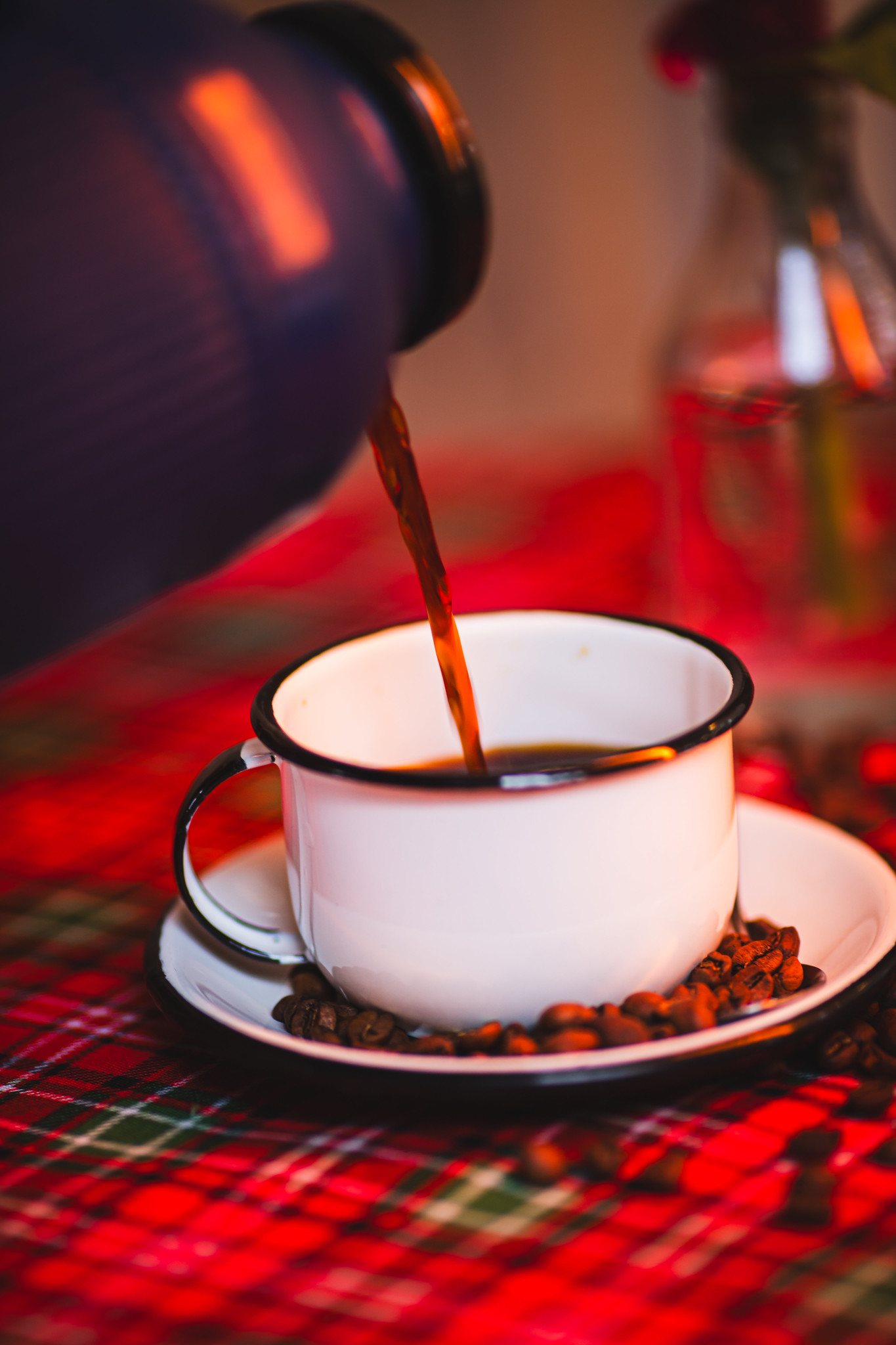 Mais da metade do café em compras públicas no Paraná tem fraude