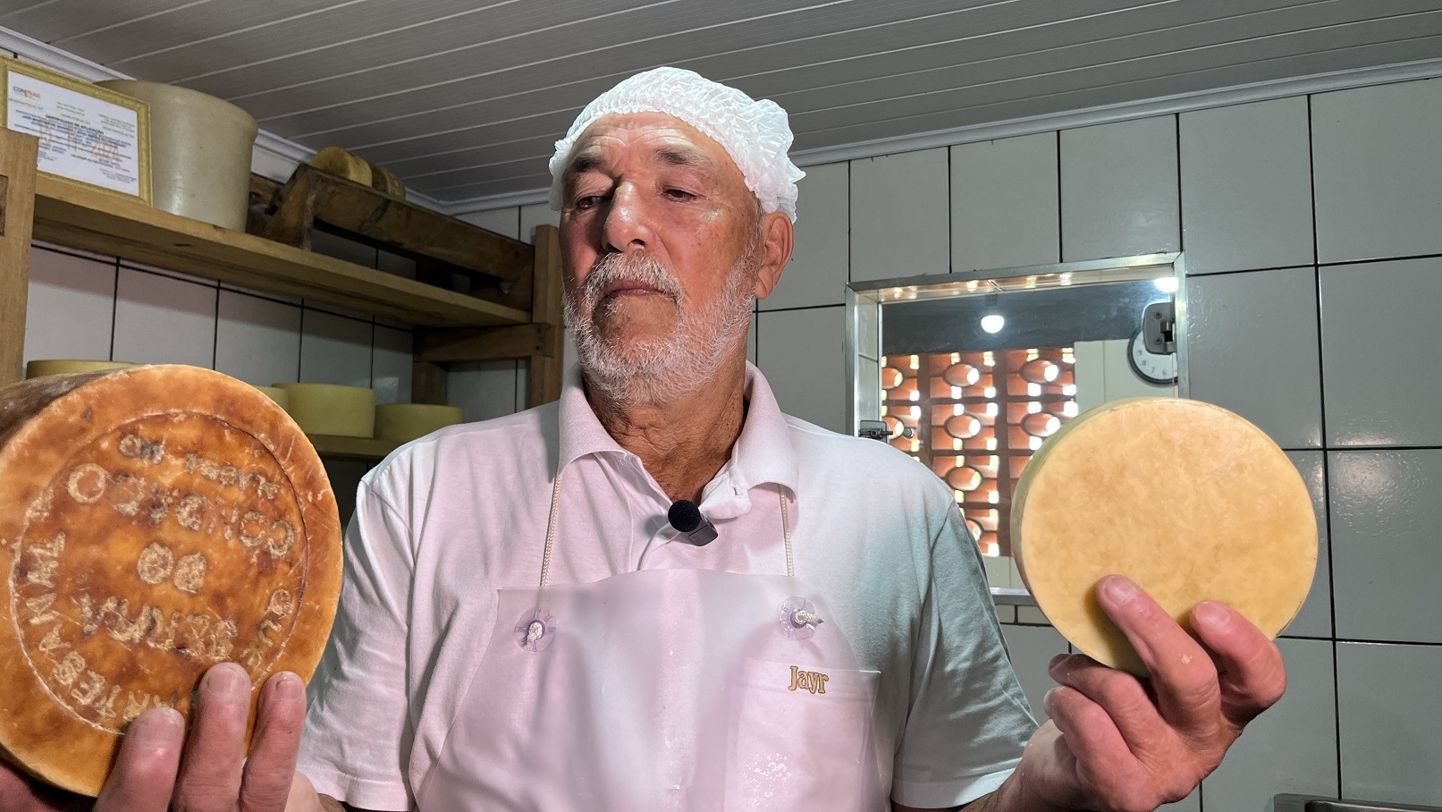 De pai para filho: como a produção artesanal de queijo une gerações
