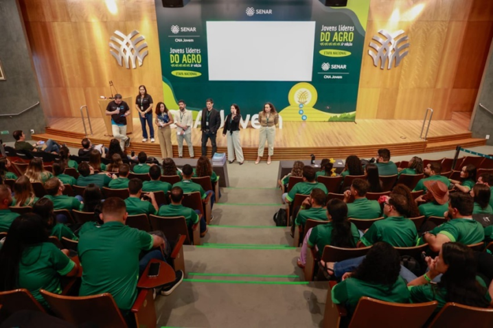 Senar reúne jovens talentos do agro na reta final do CNA Jovem 2025