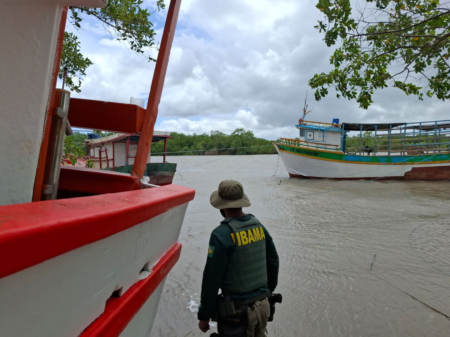 Fiscalização do Ibama flagra pesca predatória