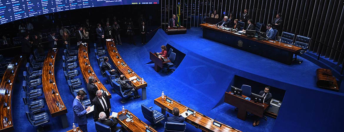Senado adia votação de projeto que libera exportação de subprodutos bovinos e bubalinos