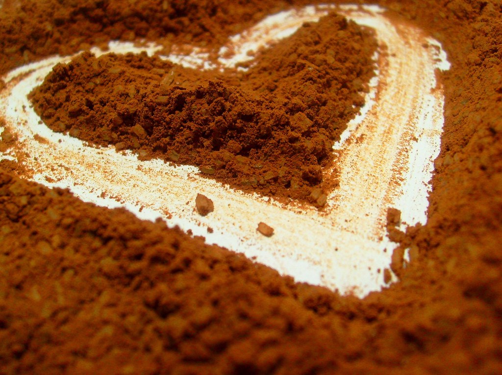 Dia dos Namorados impulsiona mercado de chocolates e desafia produtores de cacau