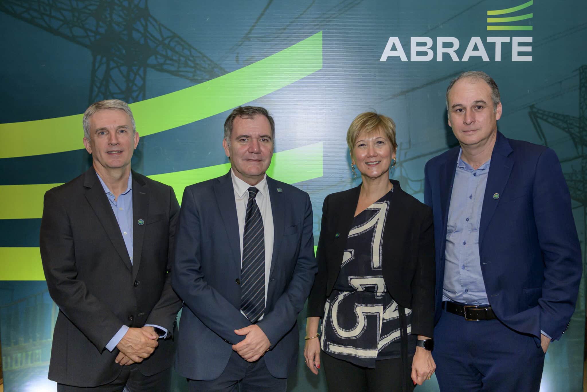 ABRATE tem novo presidente e lança marca 3.0 para o setor elétrico