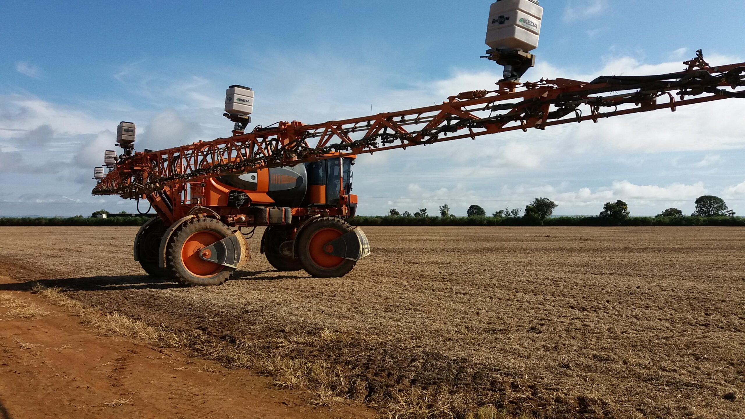 Pulverizador agrícola: como escolher o equipamento certo?